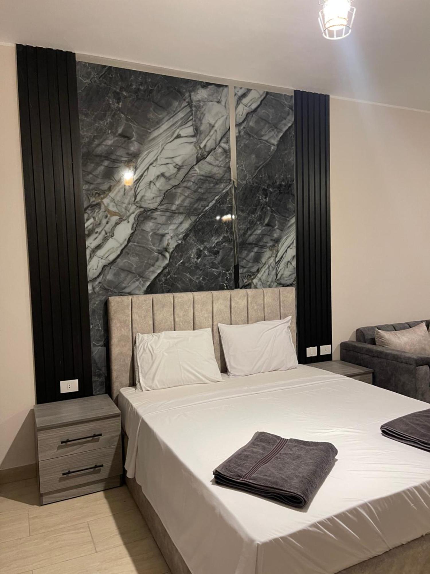 Aldau Heights Apartament